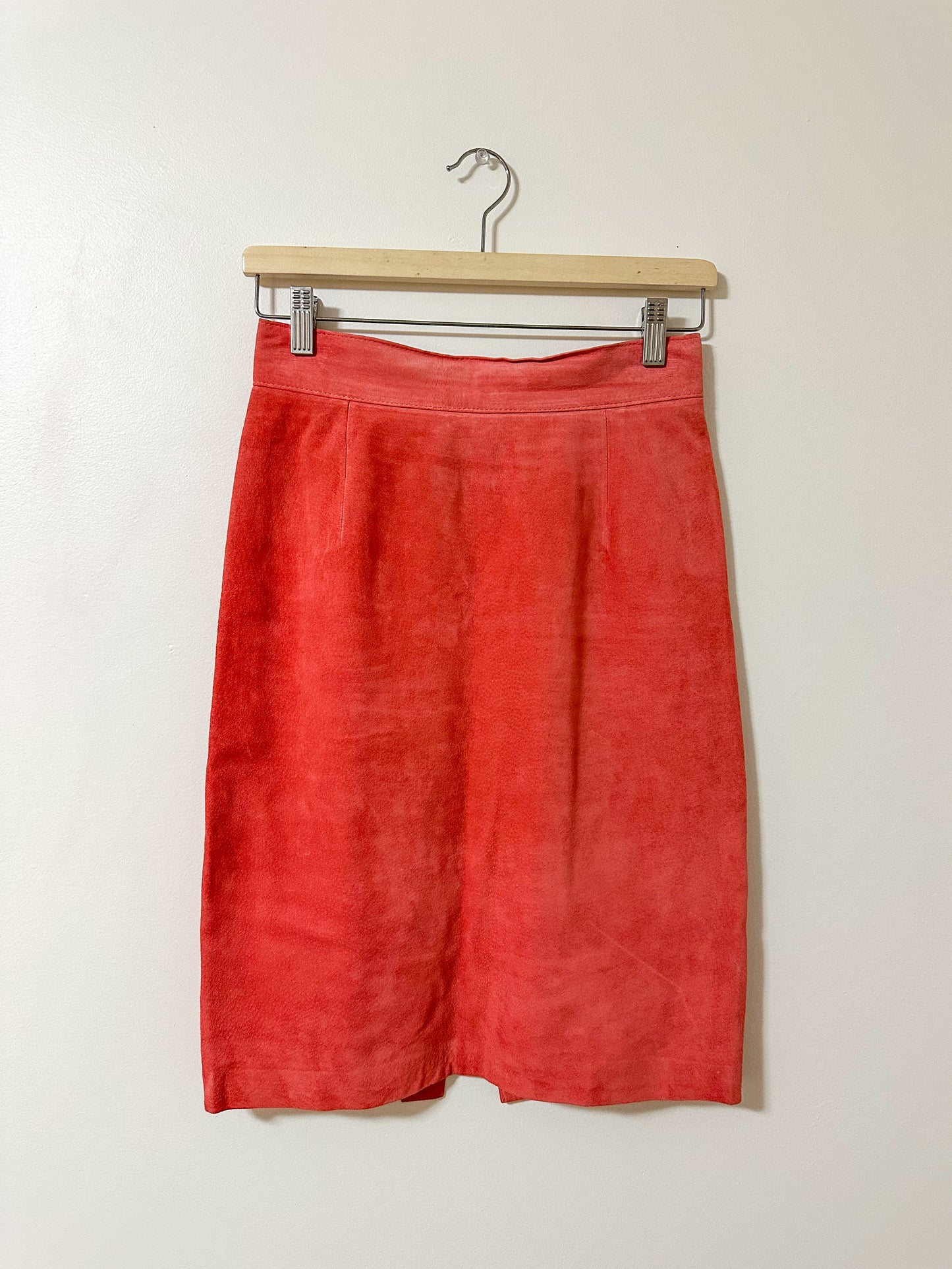 Vintage x Danier Suede Leather Salmon Skirt (S)