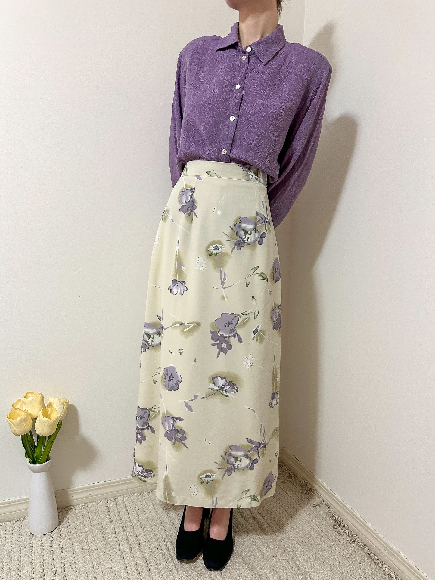 Vintage x Cream Floral Midi Skirt (S)