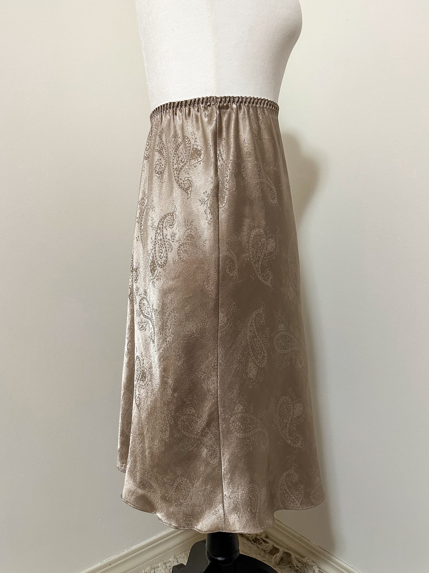 Vintage x Linda Gold Half-Slip (XS/S)