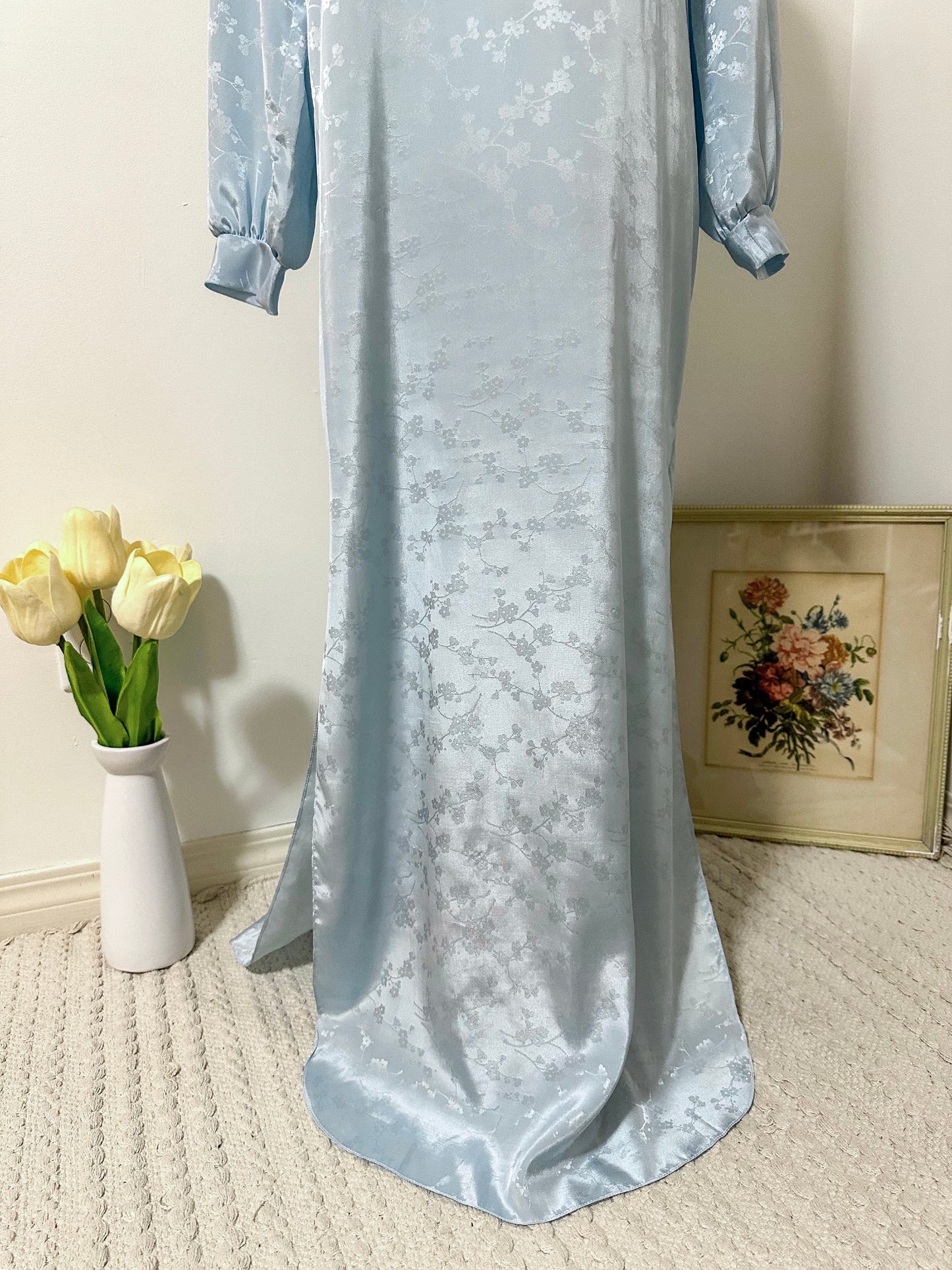 Vintage x Linda Lingerie Light Blue Nightgown (M/L)