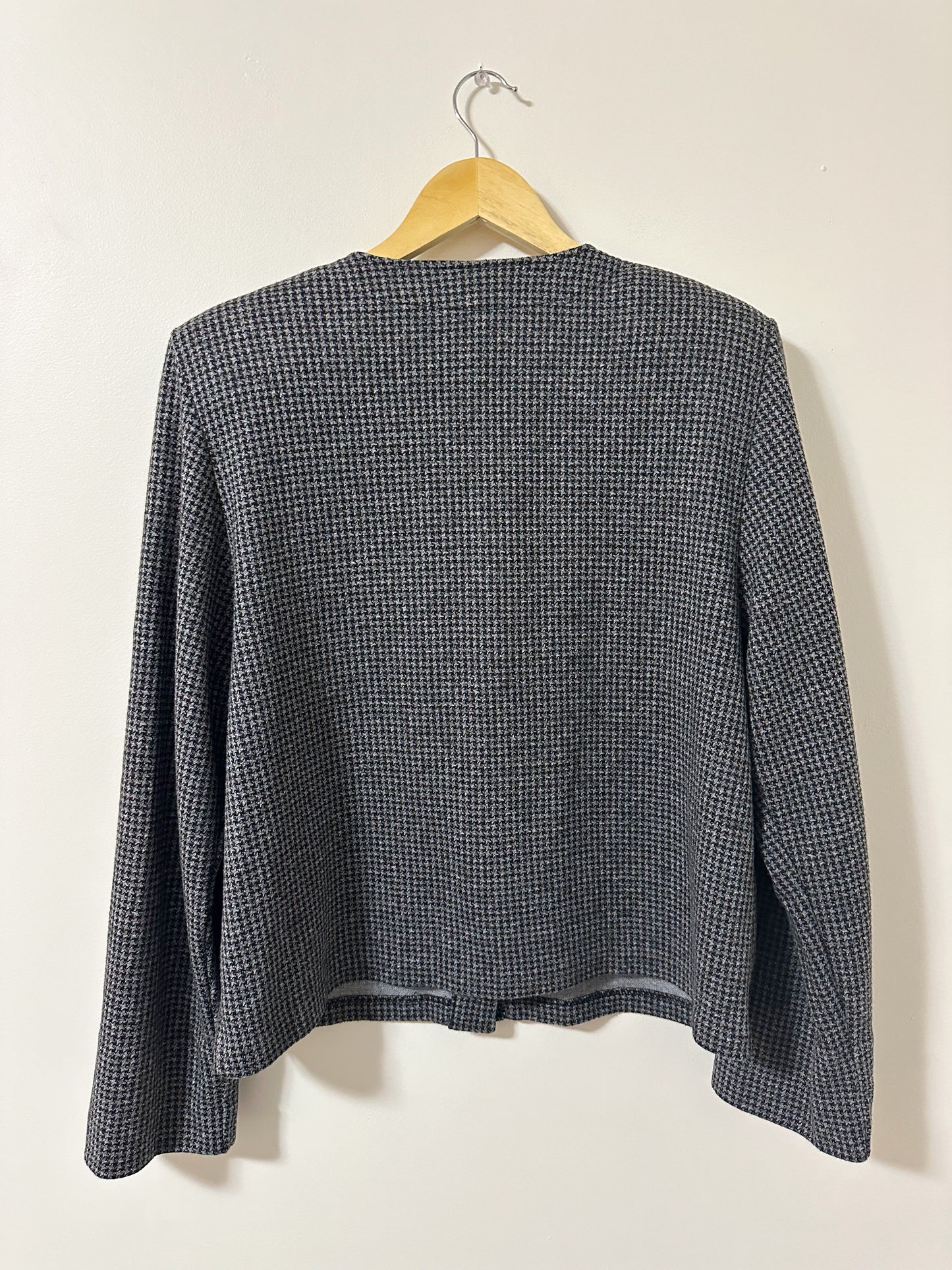 Vintage x Grey Houndstooth Sweater (XL)