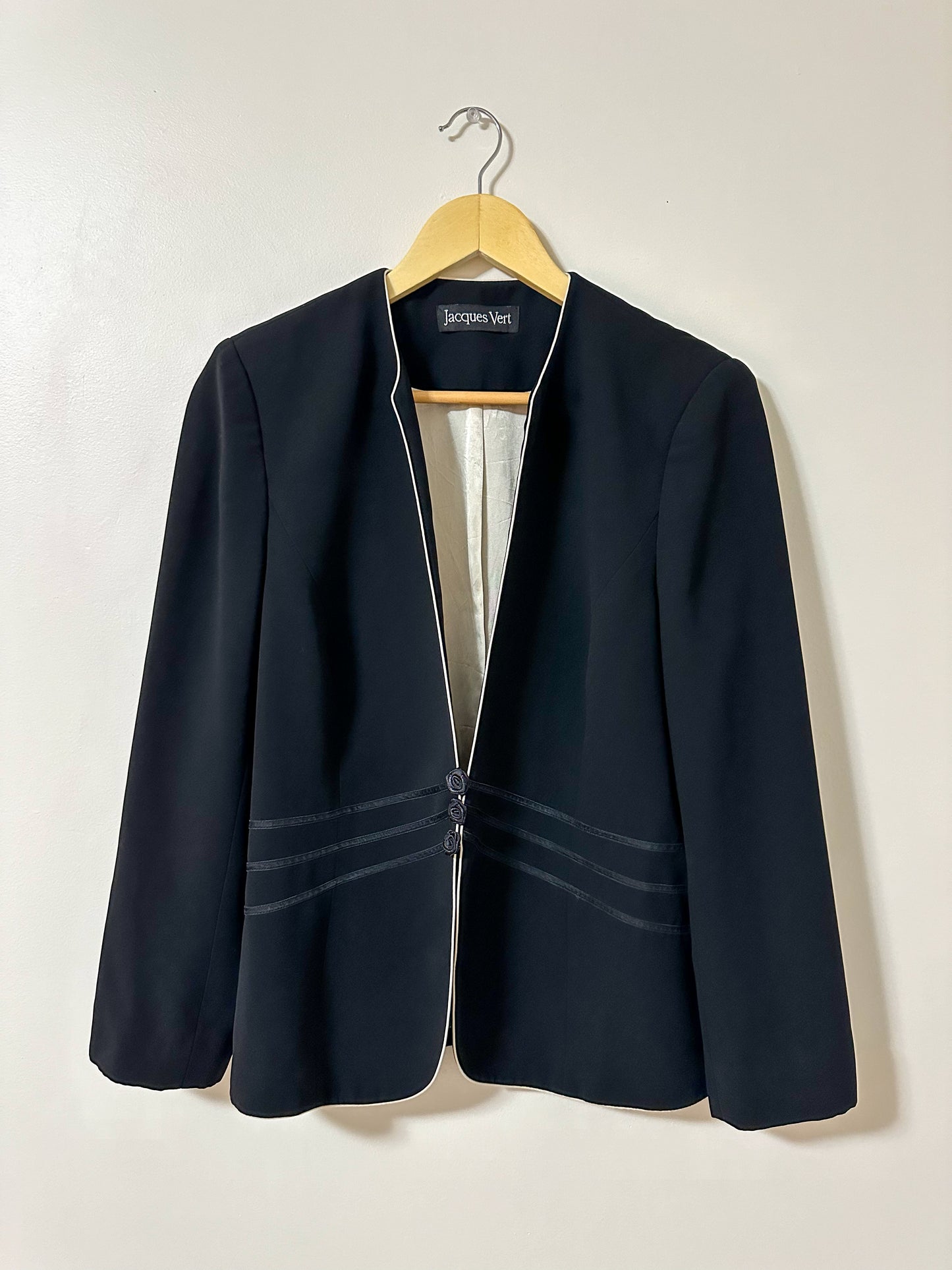 Vintage x Jacques Vert Black Blazer (M/L)