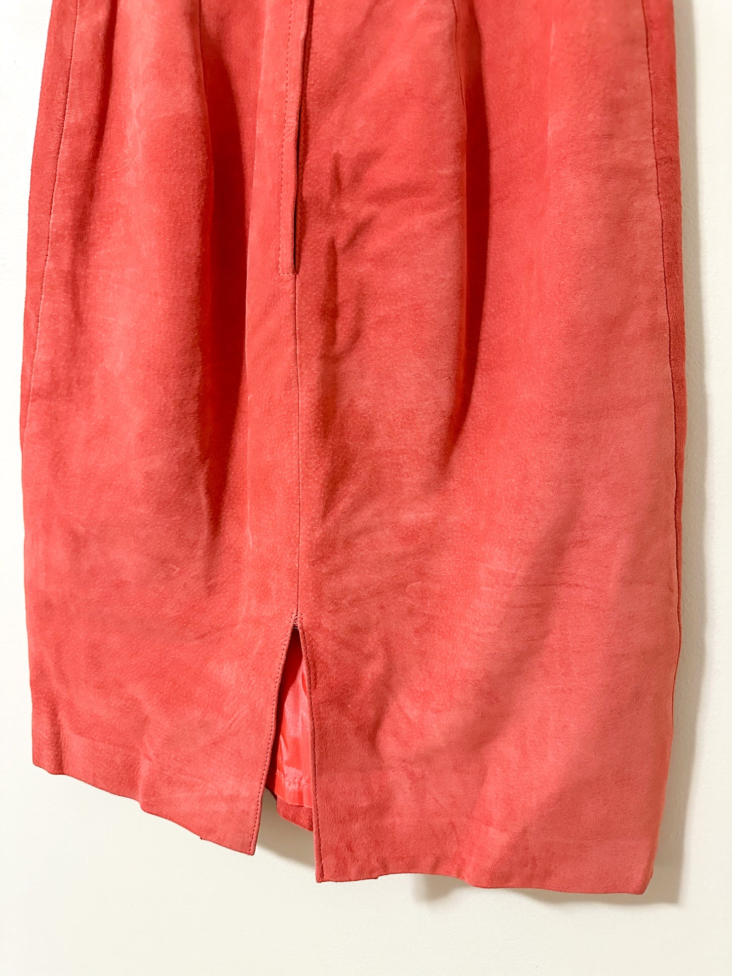 Vintage x Danier Suede Leather Salmon Skirt (S)