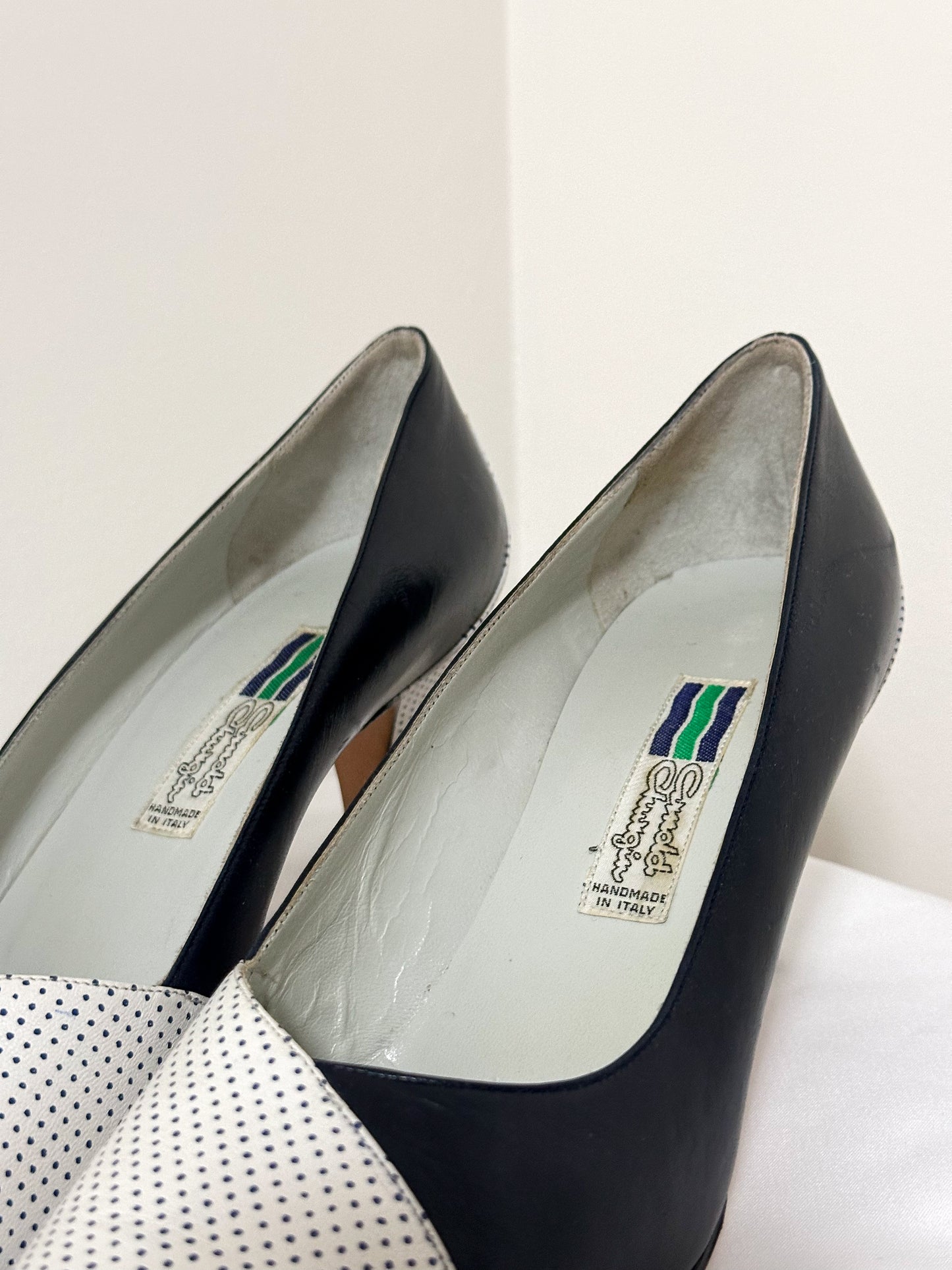 Vintage x Made in Italy x Arnold Churgin Navy Heels (9.5)