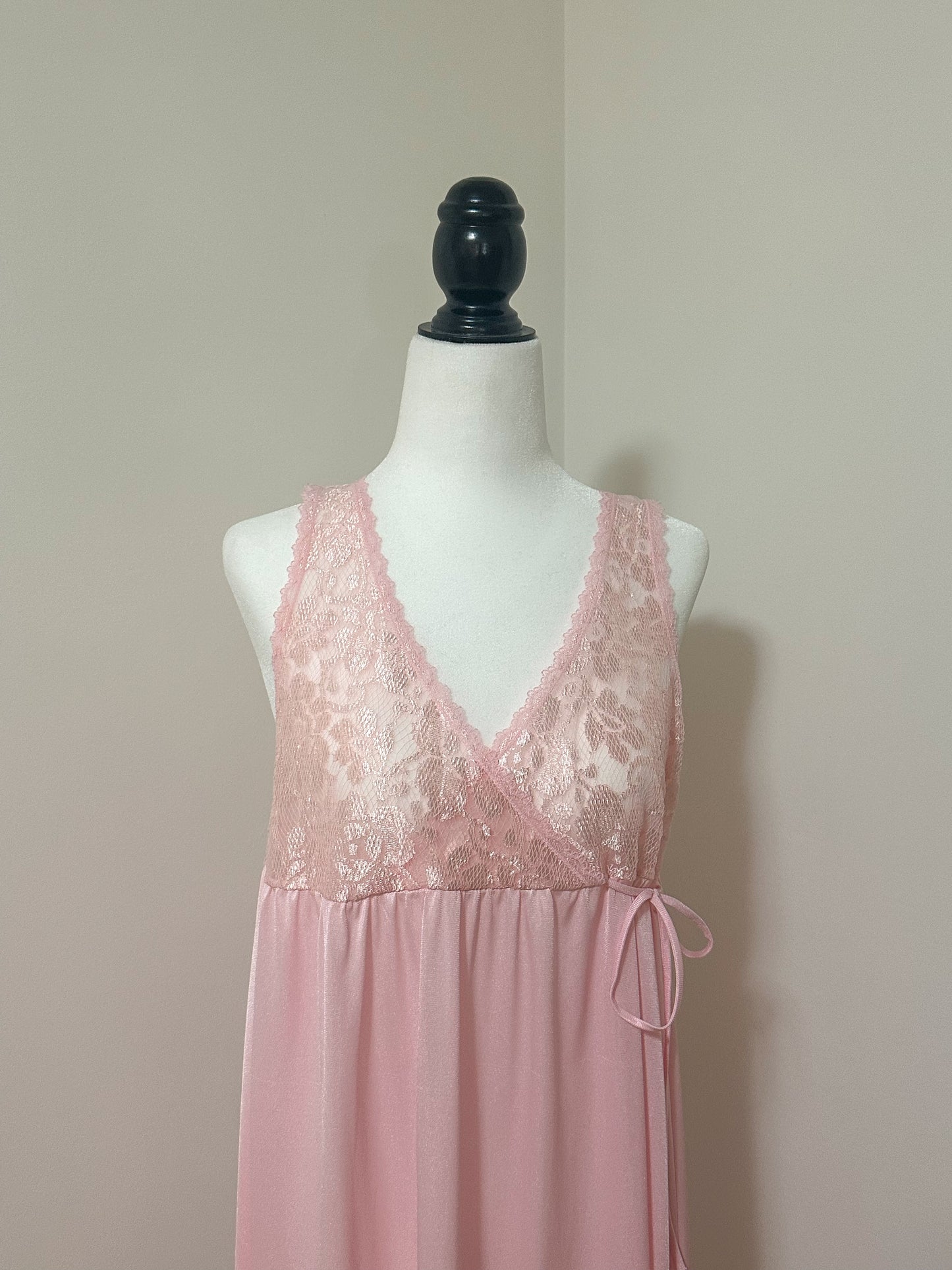 Vintage x Kayser Pink Lace Nightgown (M)