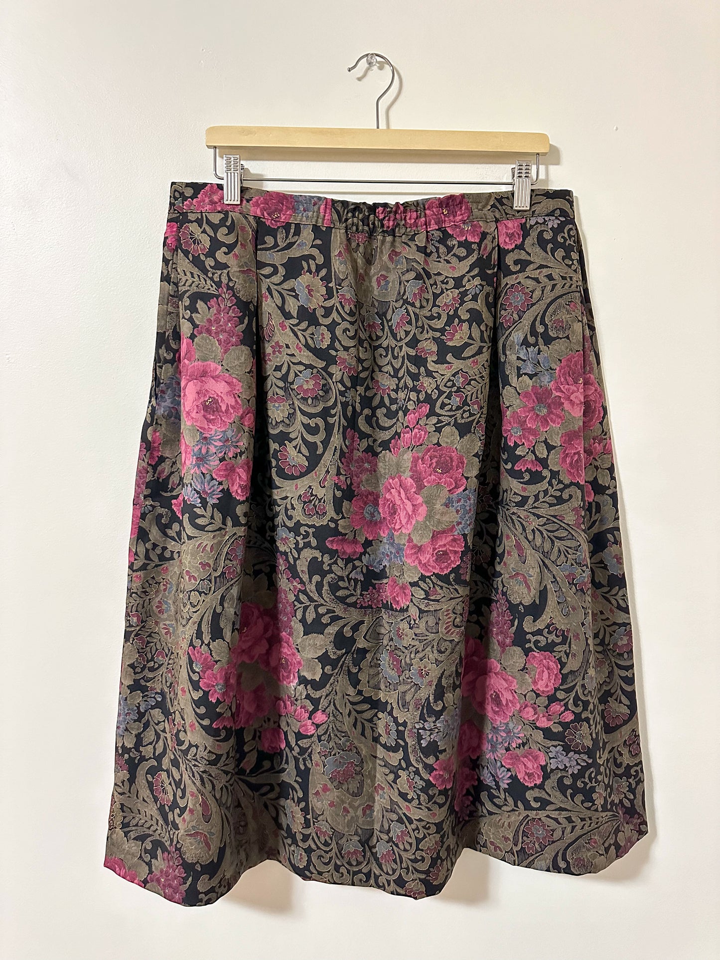 Vintage x Floral Wool Flowy Skirt (XL)