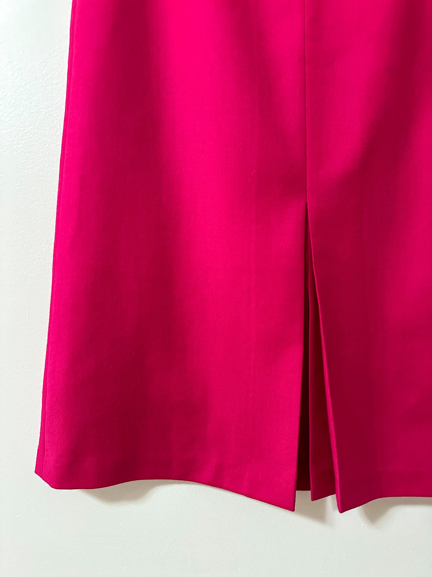 Vintage x Seasons Hot Pink Wool Skirt (M)