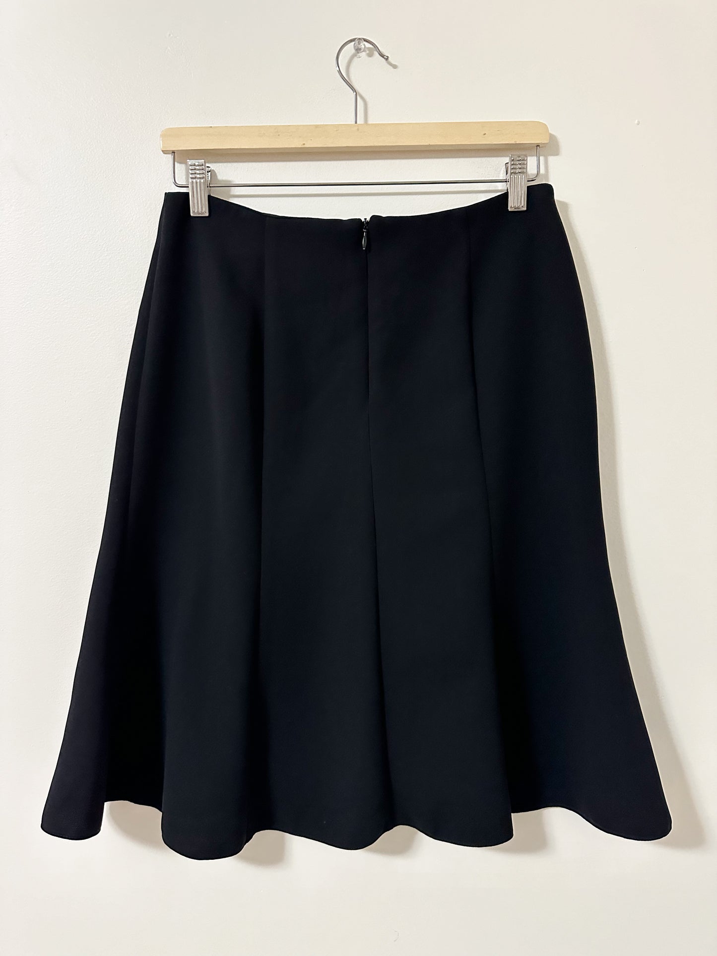 Vintage x Laura Black Skirt (M)