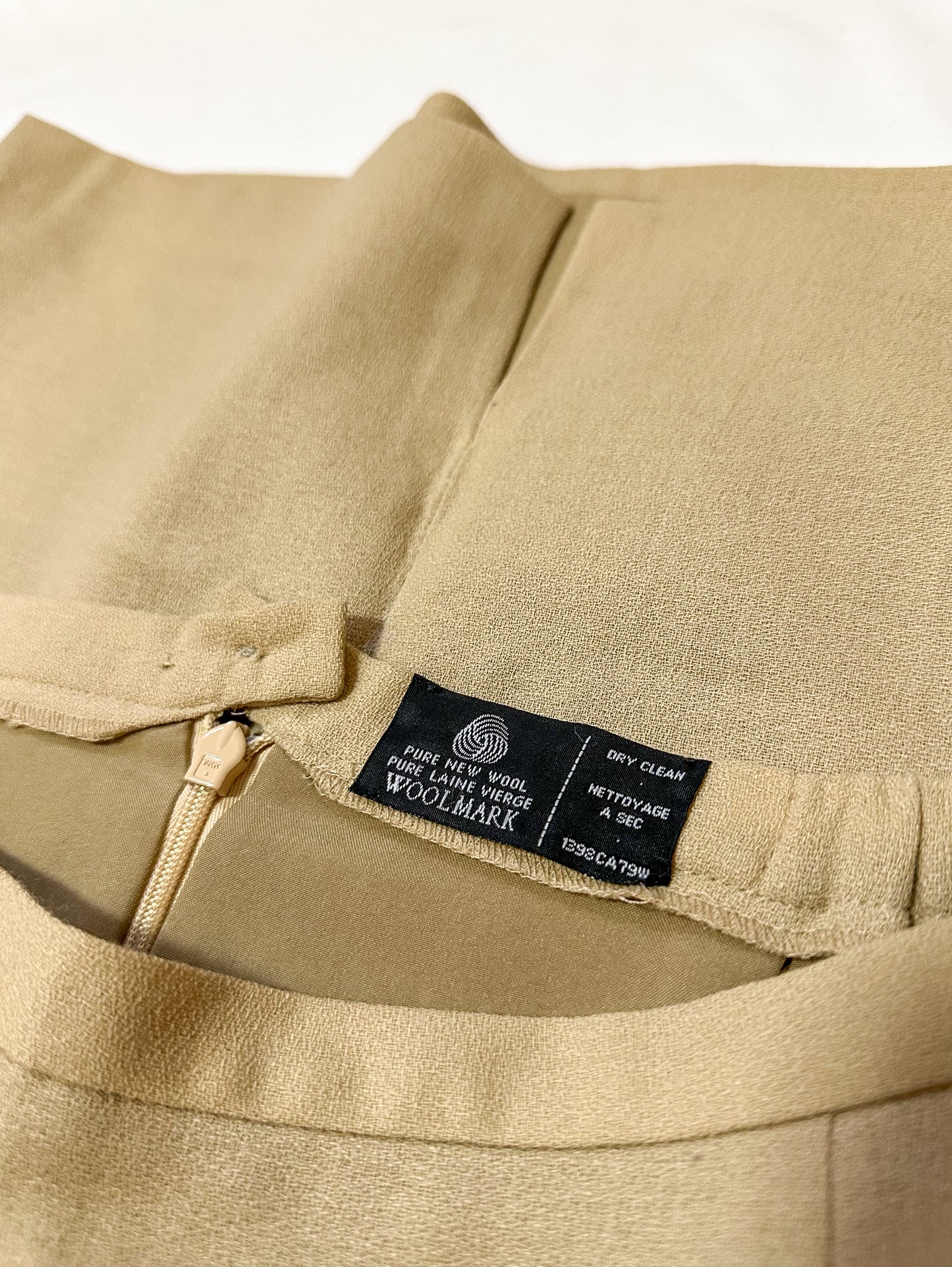 Vintage x Light Brown Wool Skirt (M)