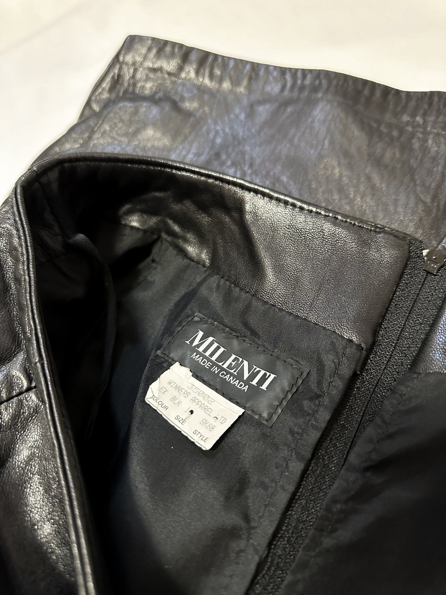 Vintage x Milenti Black Leather Skirt (M)