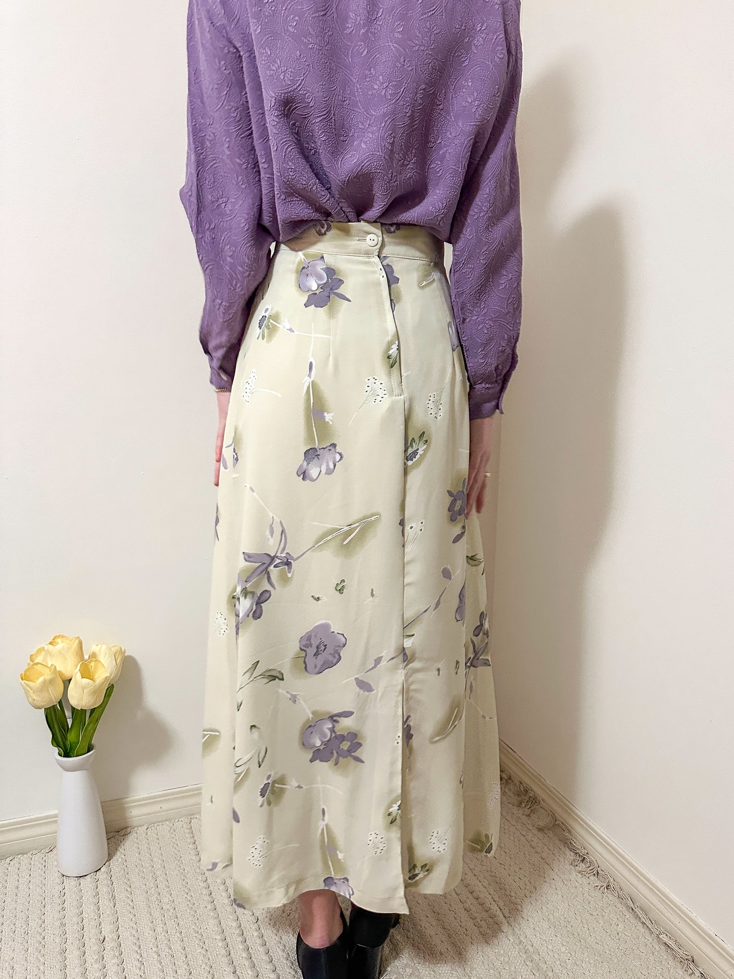 Vintage x Cream Floral Midi Skirt (S)