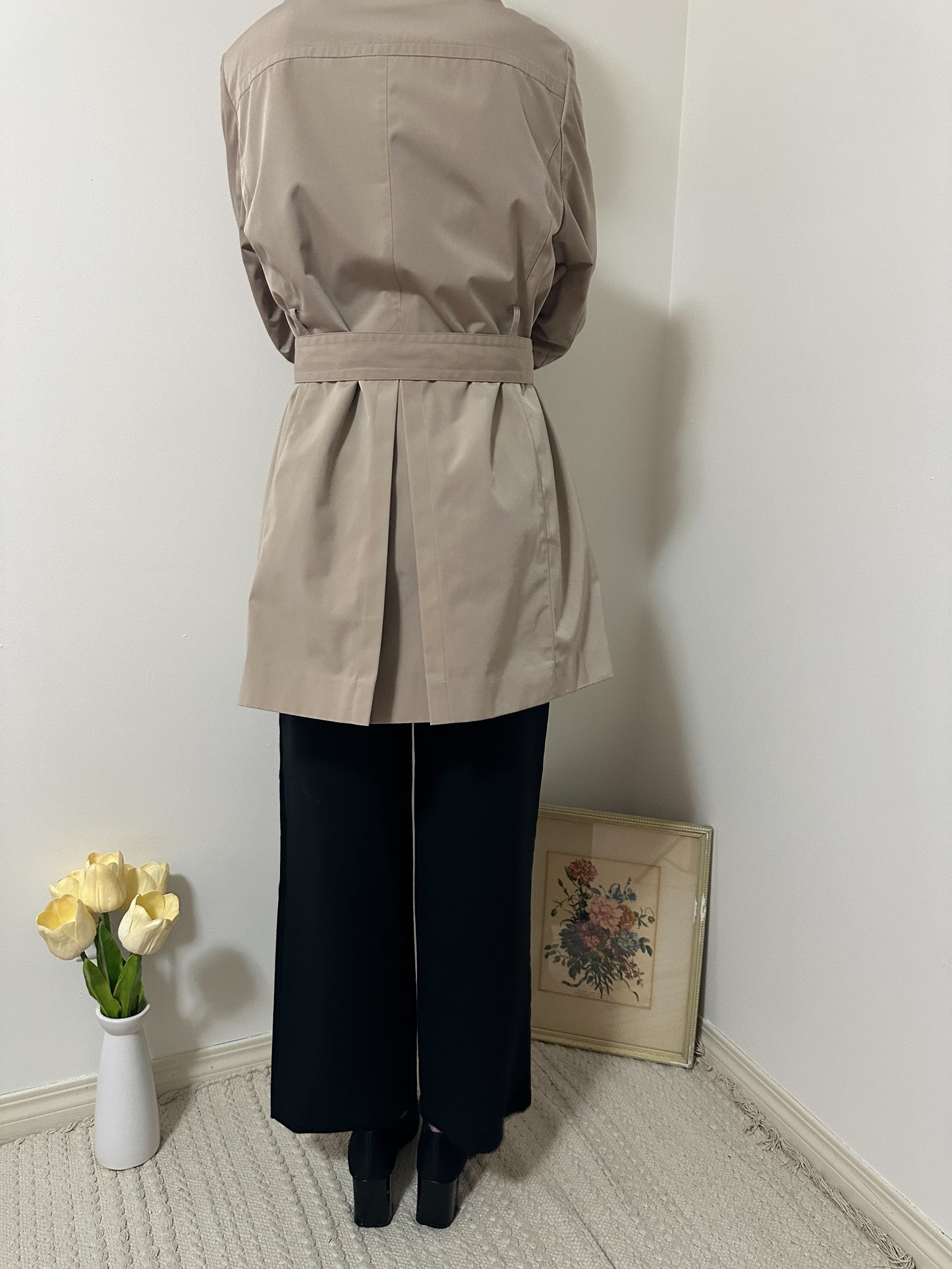 London Fog Brown Short Trenchcoat (M/L)