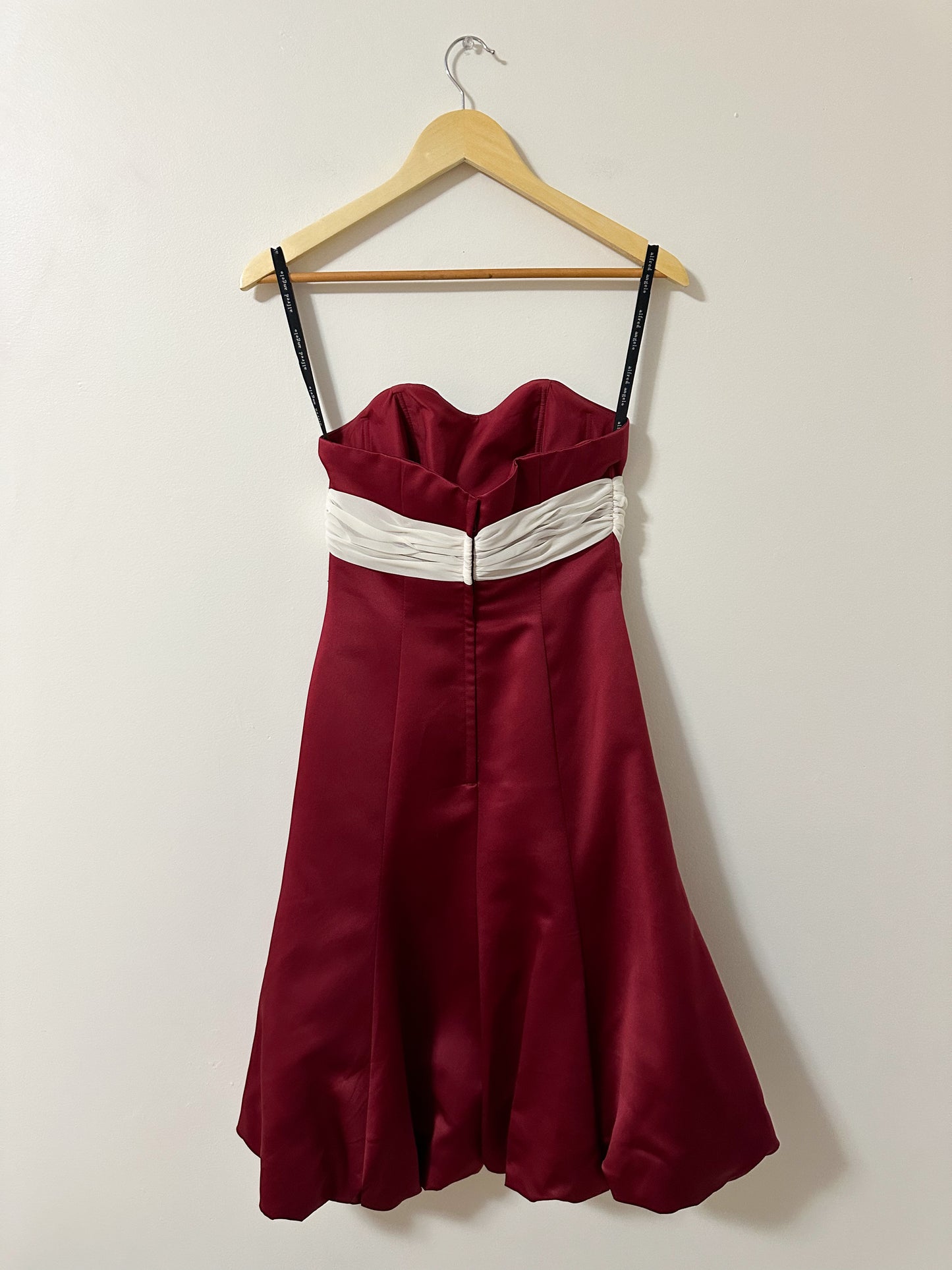 Vintage x Alfred Angelo Red Sleeveless Dress (S)