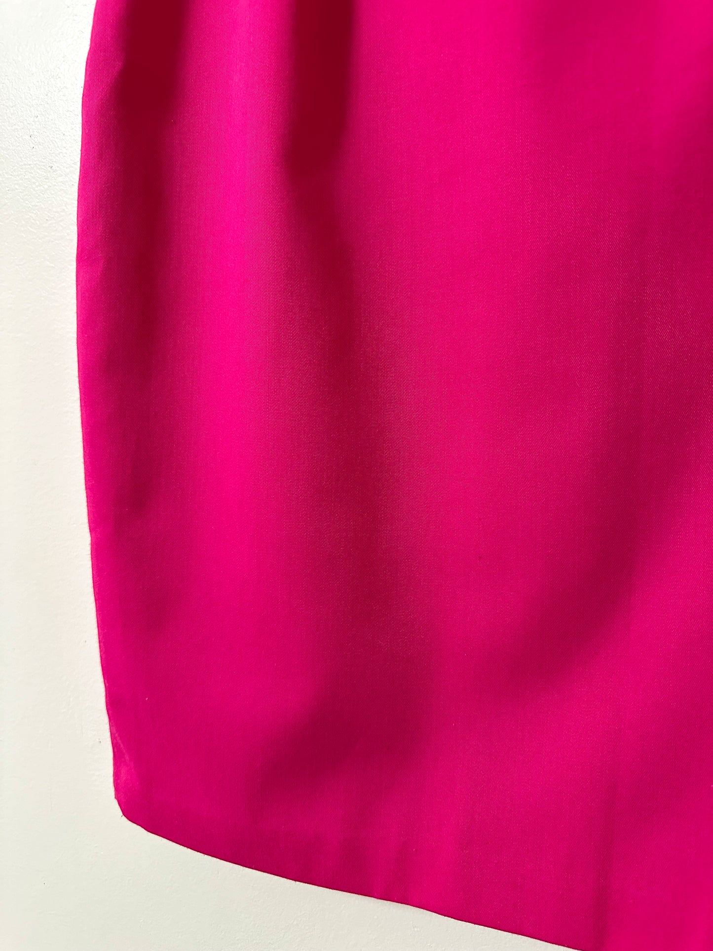 Vintage x Amoretti Hot Pink Skirt (M)