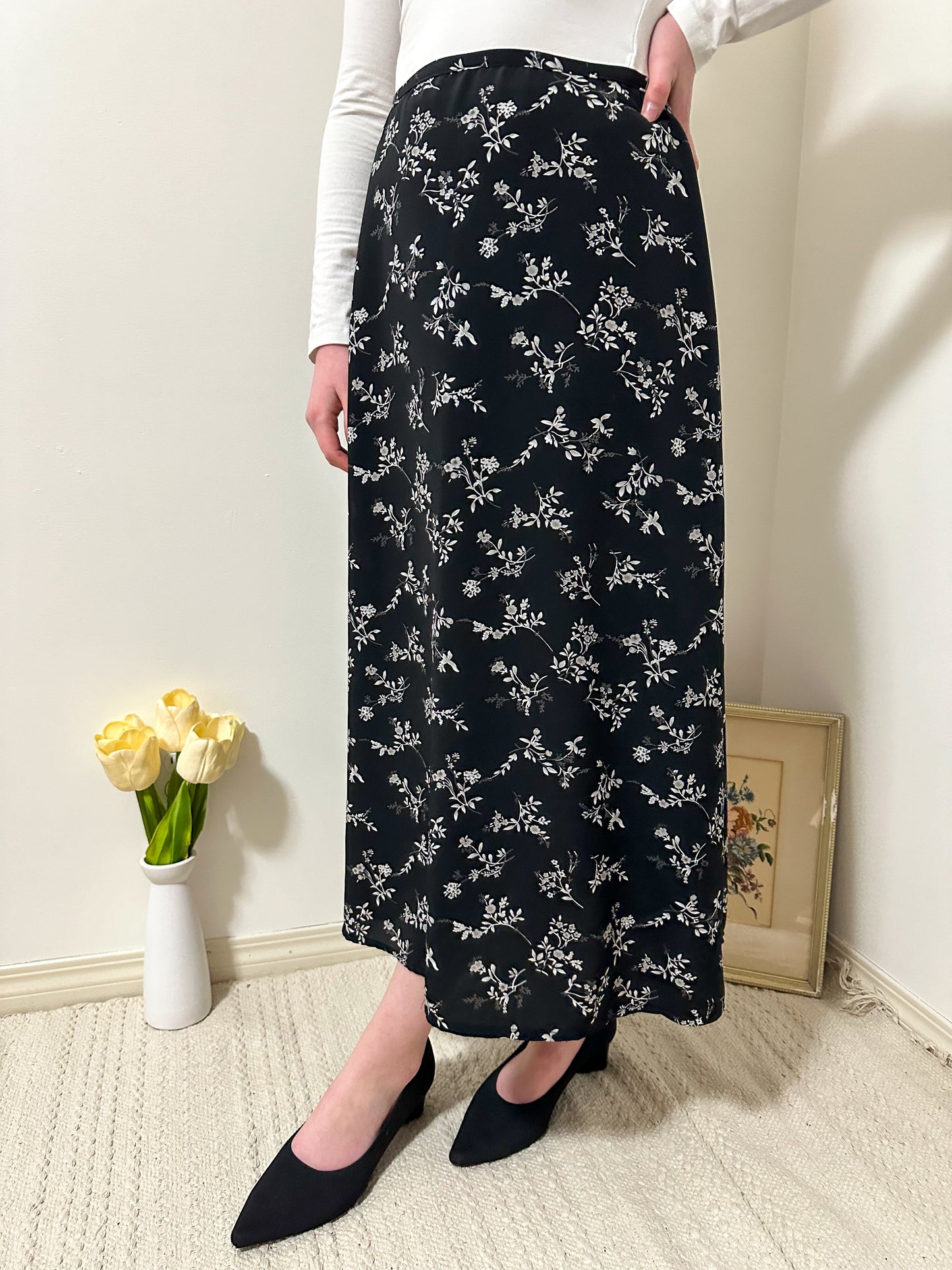 Vintage x Style My Way Floral Midi Skirt (M)