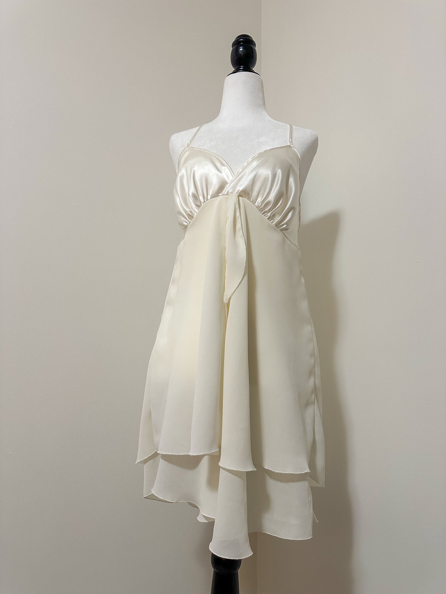 Vintage x Hanna Cream Babydoll Dress (S/M)