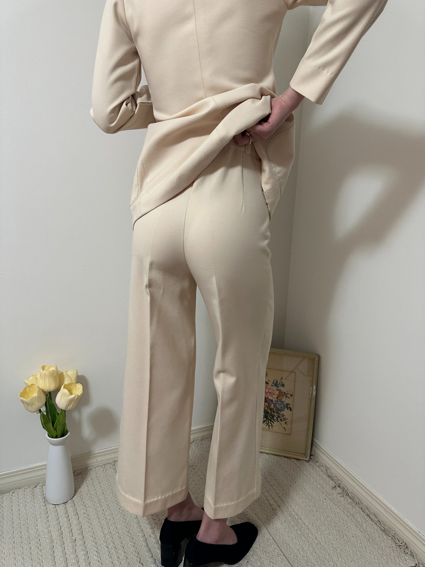 Vintage x Barakett Cream Pant Suit Set (XS)