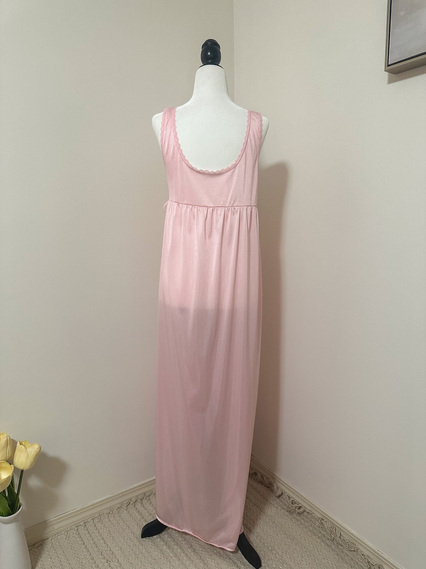 Vintage x Kayser Pink Lace Nightgown (M)