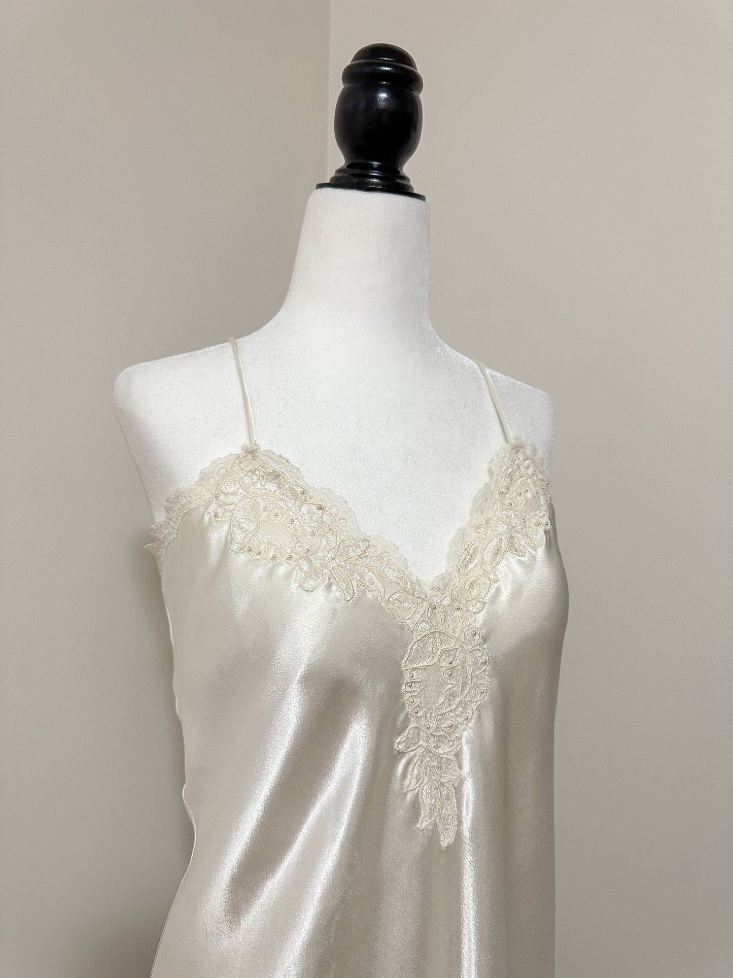 Vintage x Etienne White Lace Detailed Babydoll Dress (M)