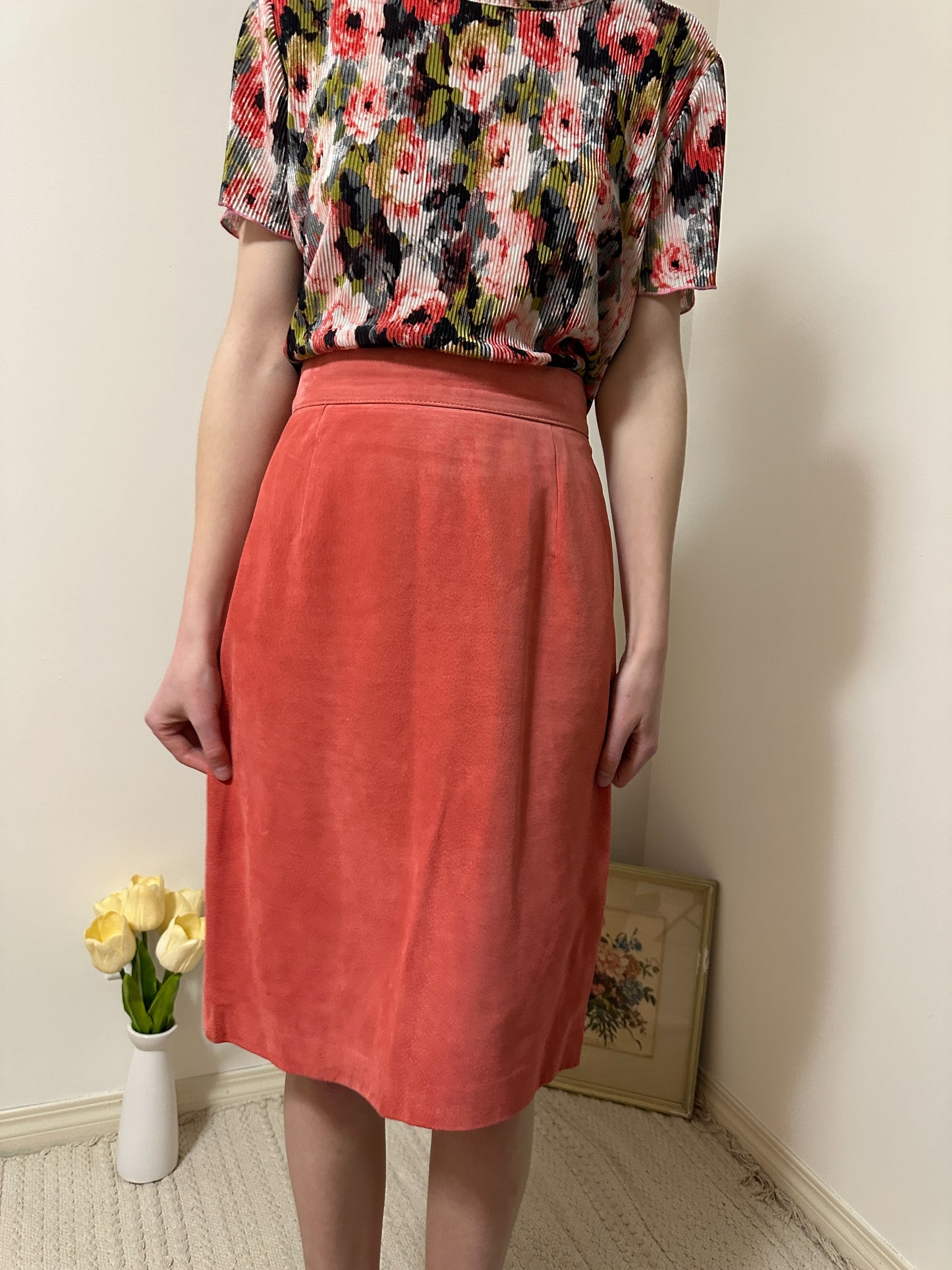 Vintage x Danier Suede Leather Salmon Skirt (S)