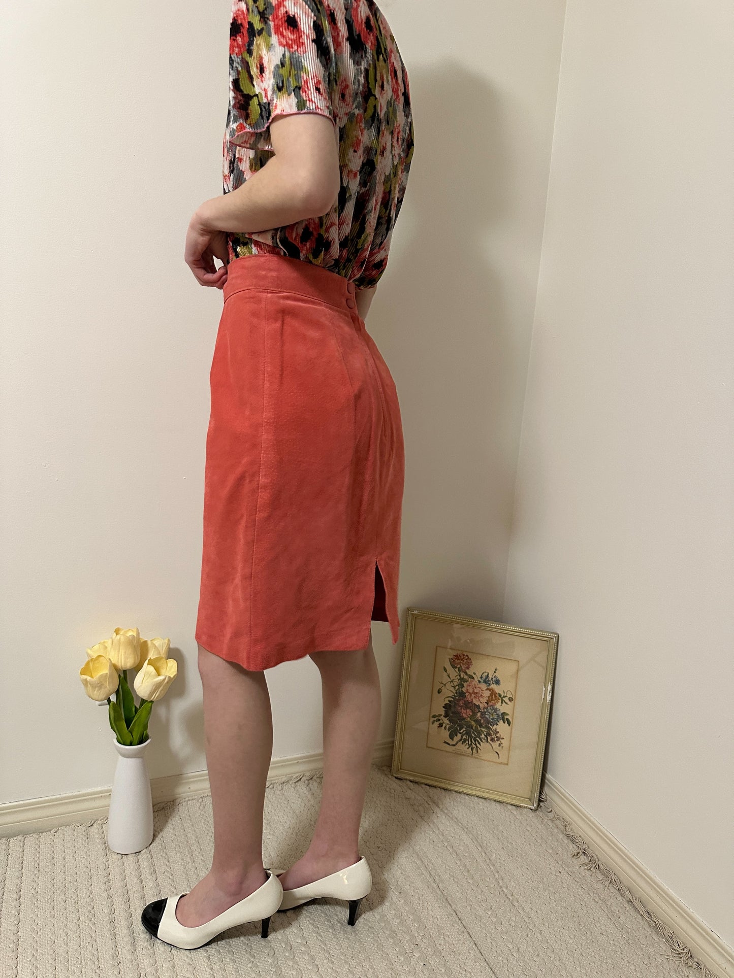 Vintage x Danier Suede Leather Salmon Skirt (S)