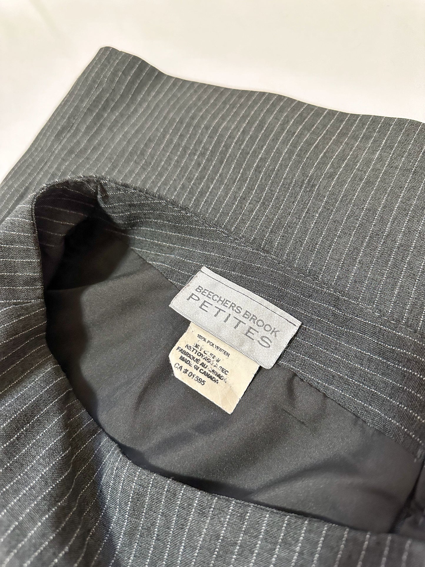 Vintage x Beechers Brook Grey Pinstripe Skirt (M)