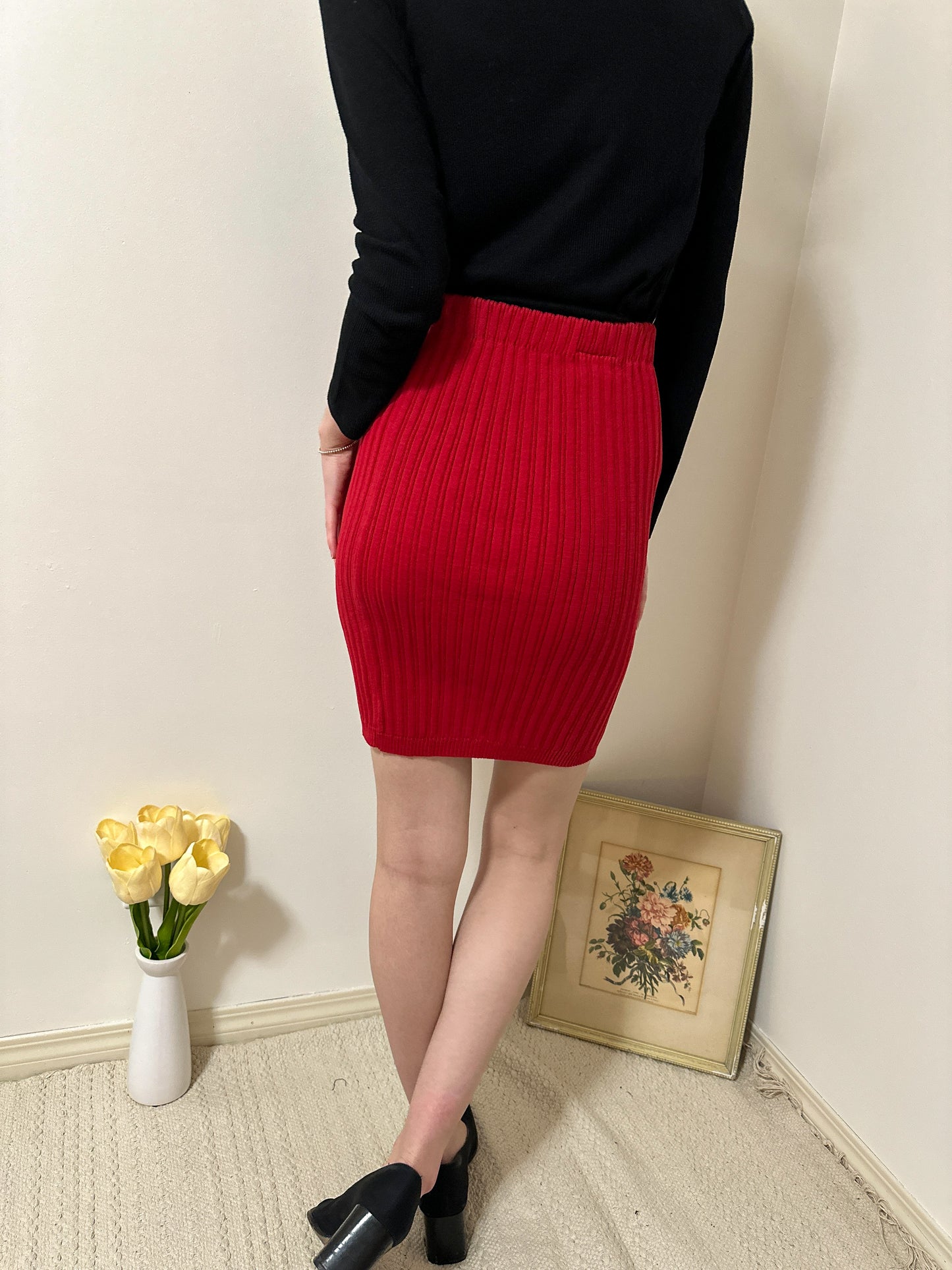 Vintage x Moda Int'l Red Ribbed Skirt (XS/S)