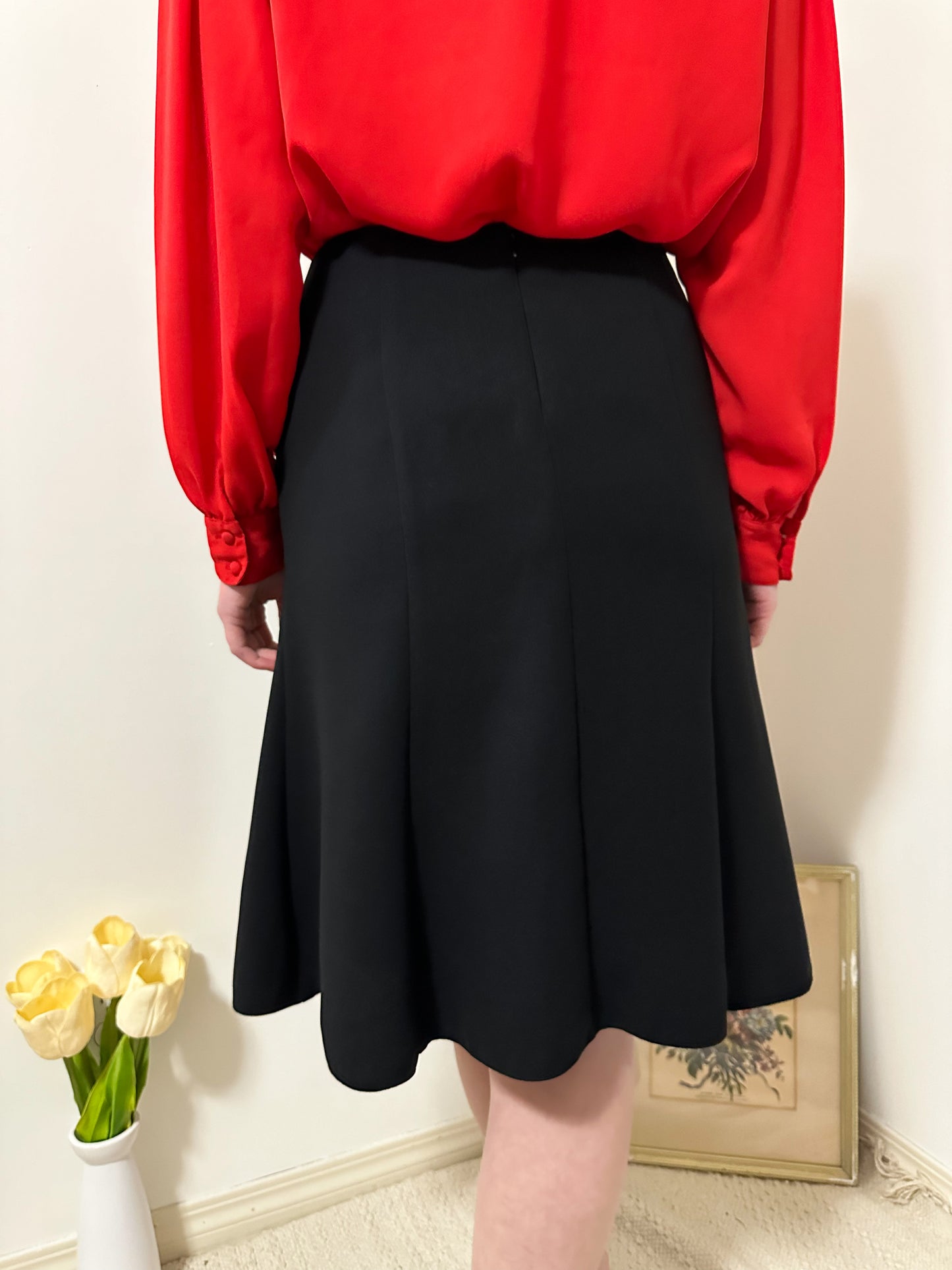 Vintage x Laura Black Skirt (M)