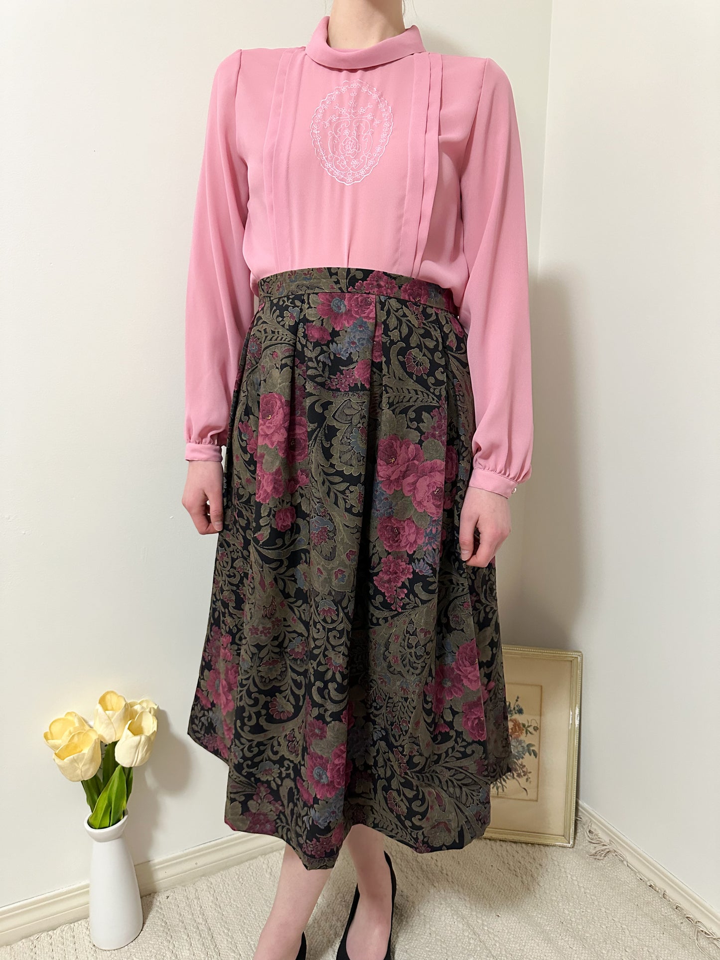 Vintage x Floral Wool Flowy Skirt (XL)