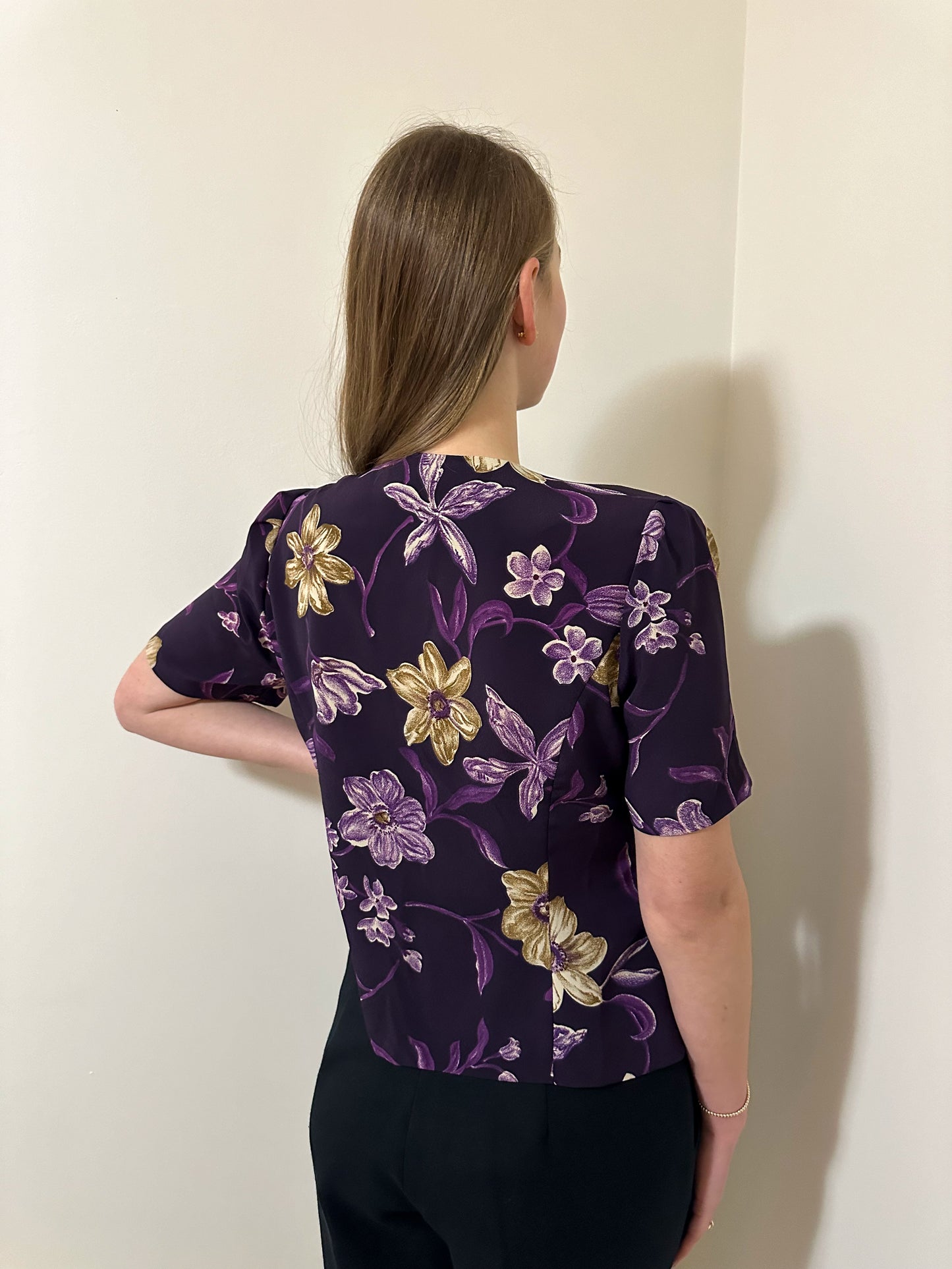 Vintage x Cleo Petites Purple Floral Blouse (M/L)