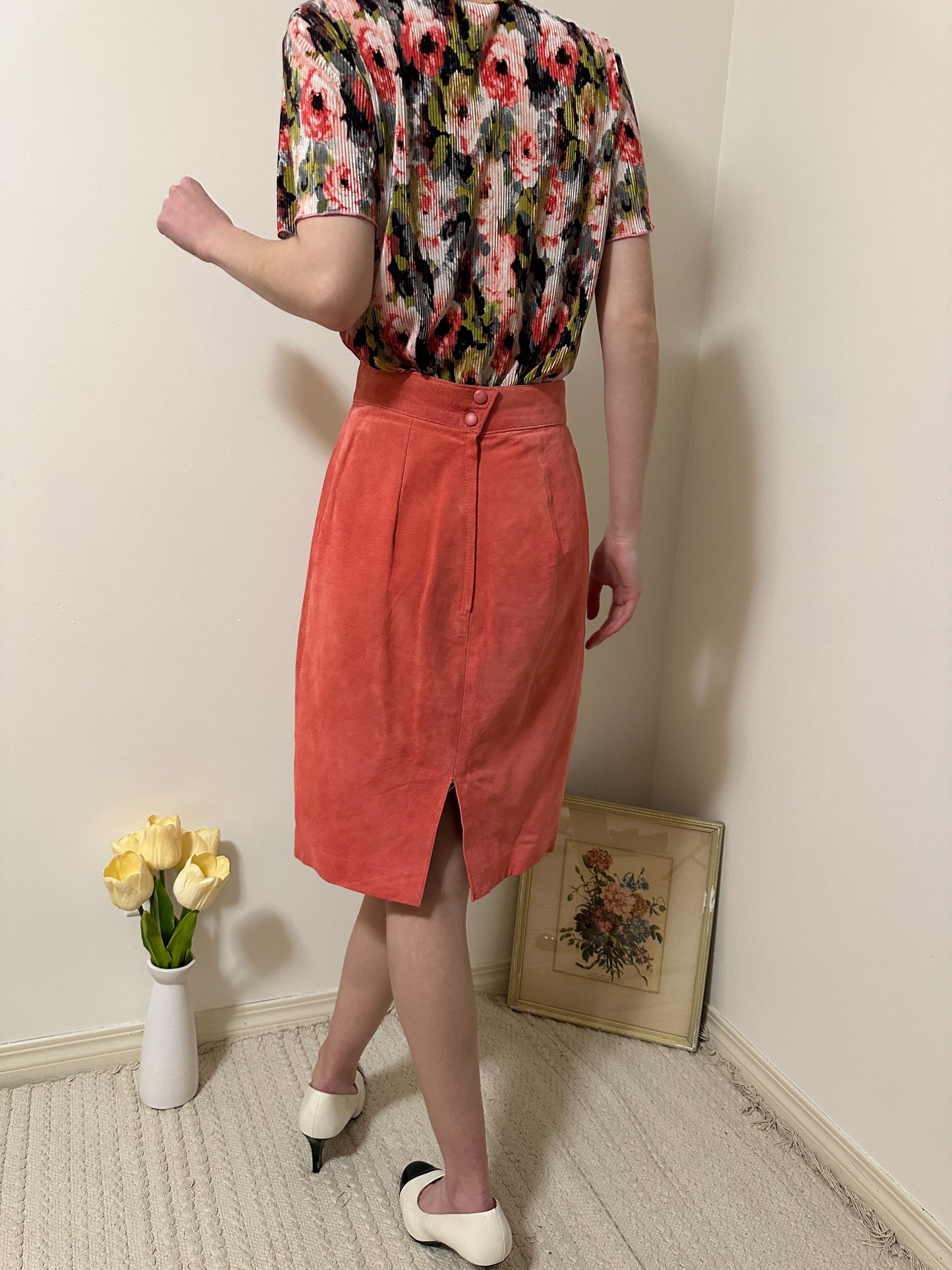 Vintage x Danier Suede Leather Salmon Skirt (S)