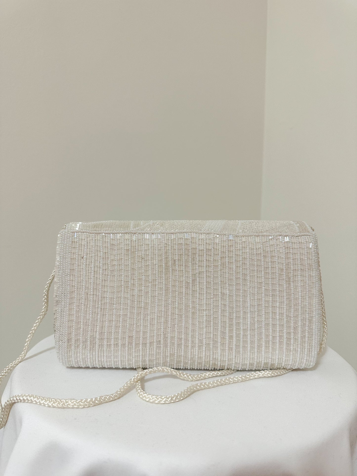 Vintage x White Beaded Purse